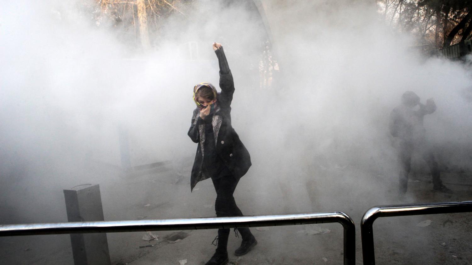 Iran : au moins 10 morts lors de manifestations dimanche soir