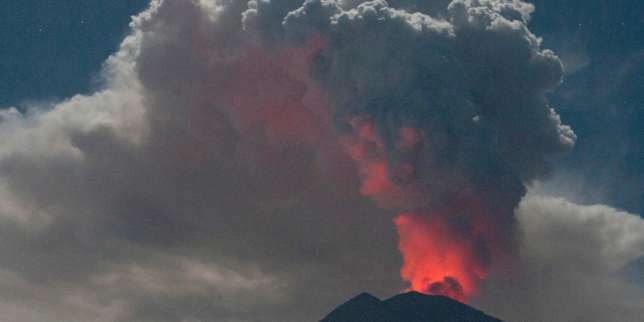 Eruption volcanique à Bali : l’aéroport international rouvre après une brève fermeture