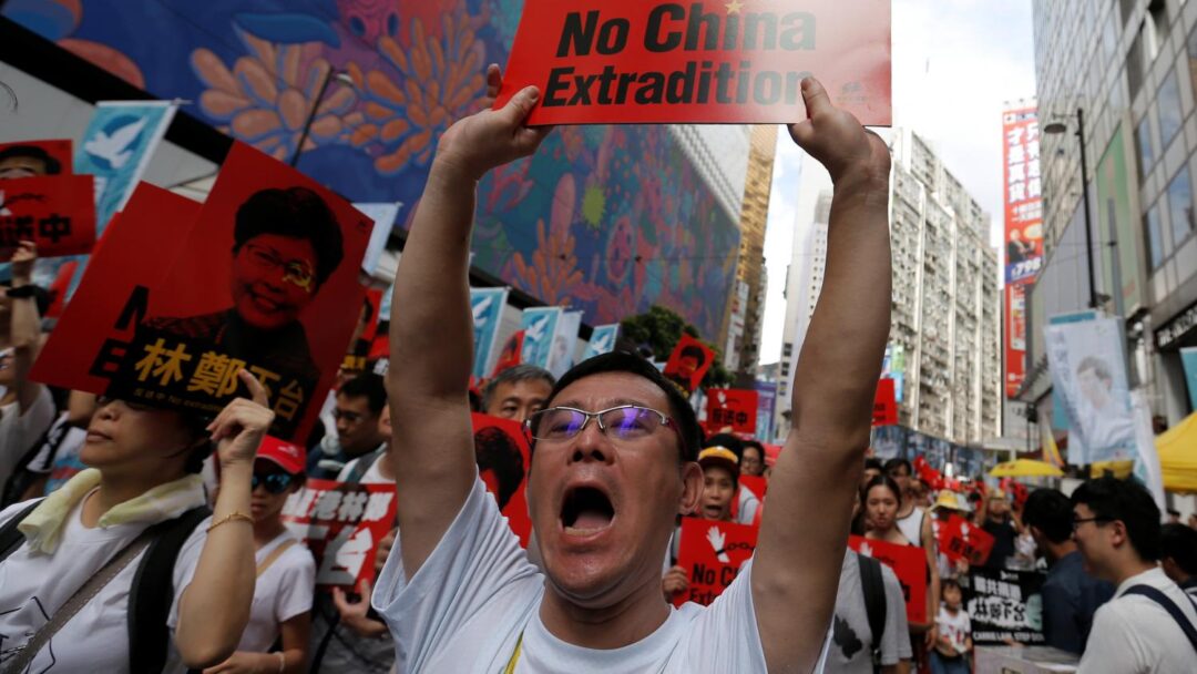 Cinq questions sur la situation à Hong Kong, où plus d'un million de personnes ont manifesté