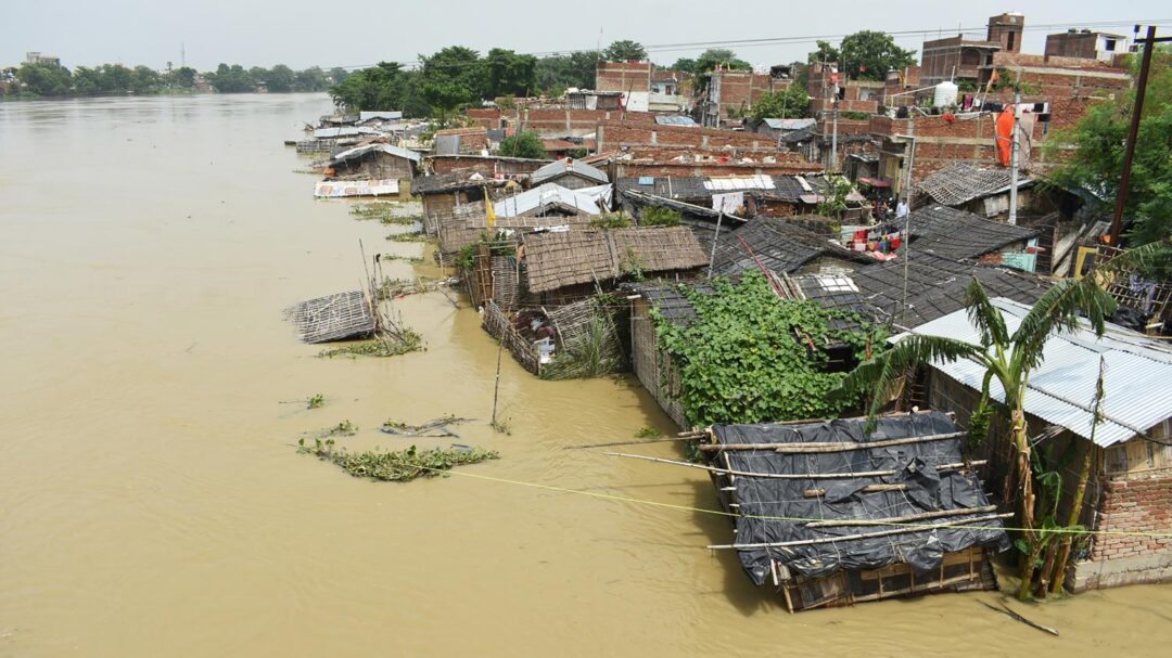 La mousson a fait au moins 270 morts en quelques jours en Asie du Sud