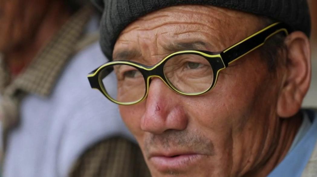 "Envoyé spécial" : des lunettes pour les oubliés de l'Himalaya