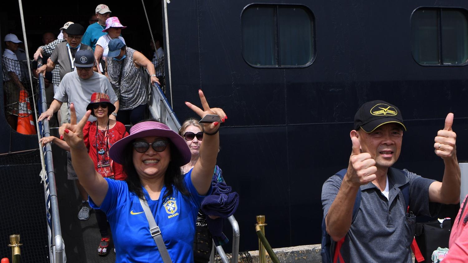 Coronavirus Covid-19 : le débarquement du bateau "Westerdam" au Cambodge, les motifs politiques d’un geste humanitaire à haut risque