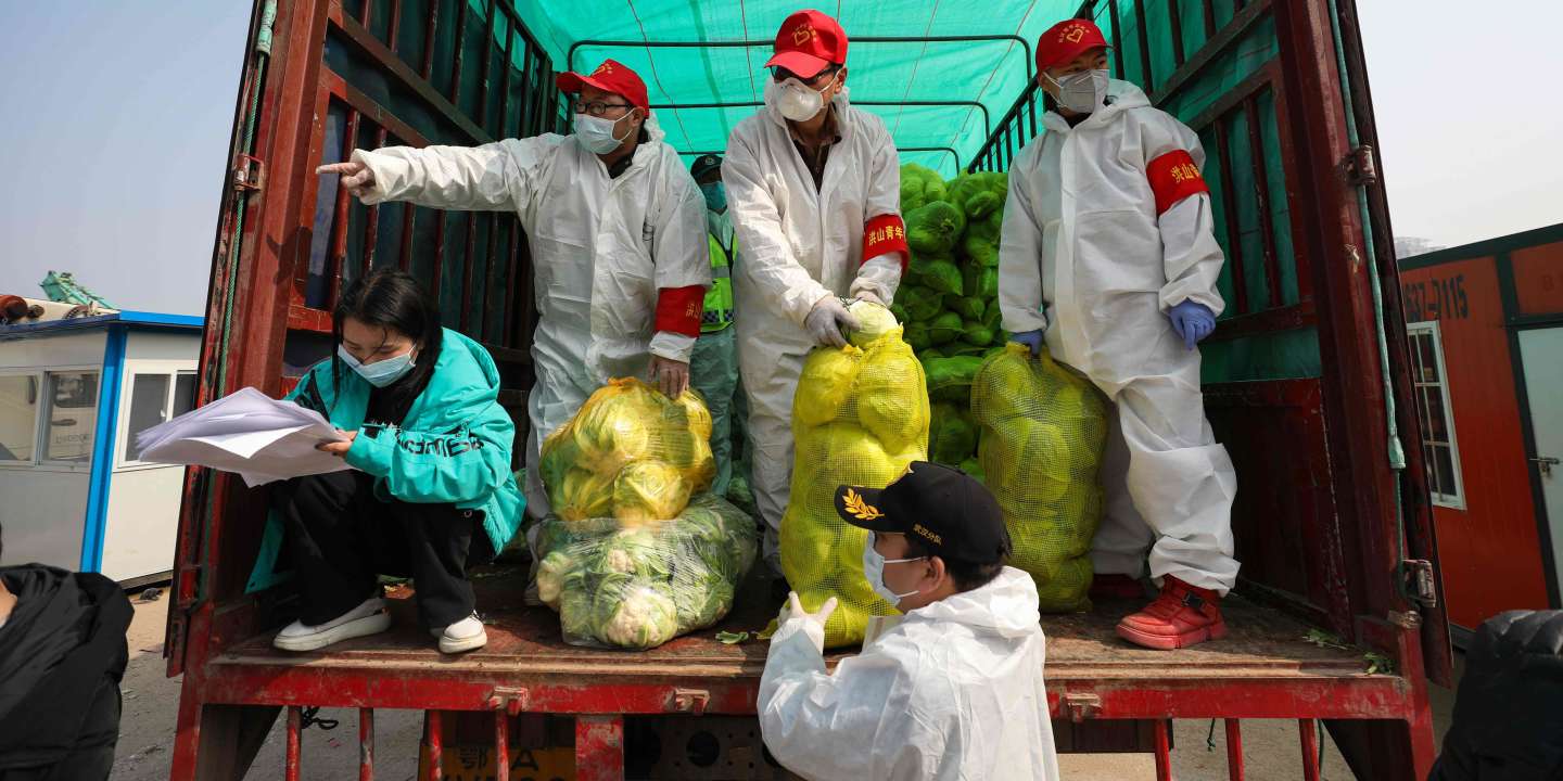 Covid-19 : les habitants de Wuhan font entendre leur colère