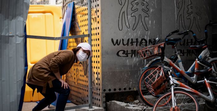 Wuhan lève la quarantaine malgré une augmentation du nombre de patients détectés
