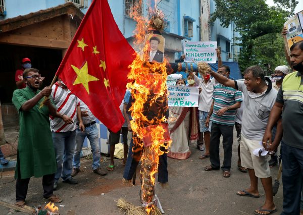 Les relations entre la Chine et l'Inde chutent vers de nouveaux plus bas dans l'Himalaya