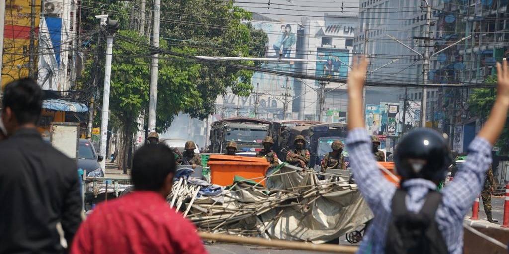 Le Myanmar connaît le plus d'effusion de sang depuis le coup d'État alors que la junte intensifie la violence