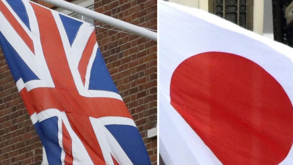 Les ministres de la Défense du Japon et de la Grande-Bretagne s'entretiennent à Tokyo