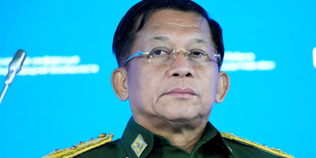 Le chef militaire birman exclu du sommet de l'ASEAN