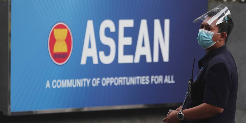 L'ASEAN prévoit 3 jours de sommets alors que le Myanmar menace sa crédibilité