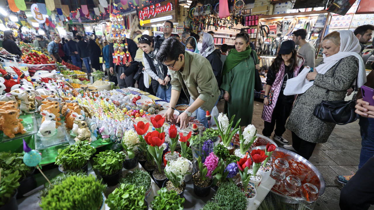 En Iran, Nouvel An persan et ramadan s'entrechoquent sur fond de crise