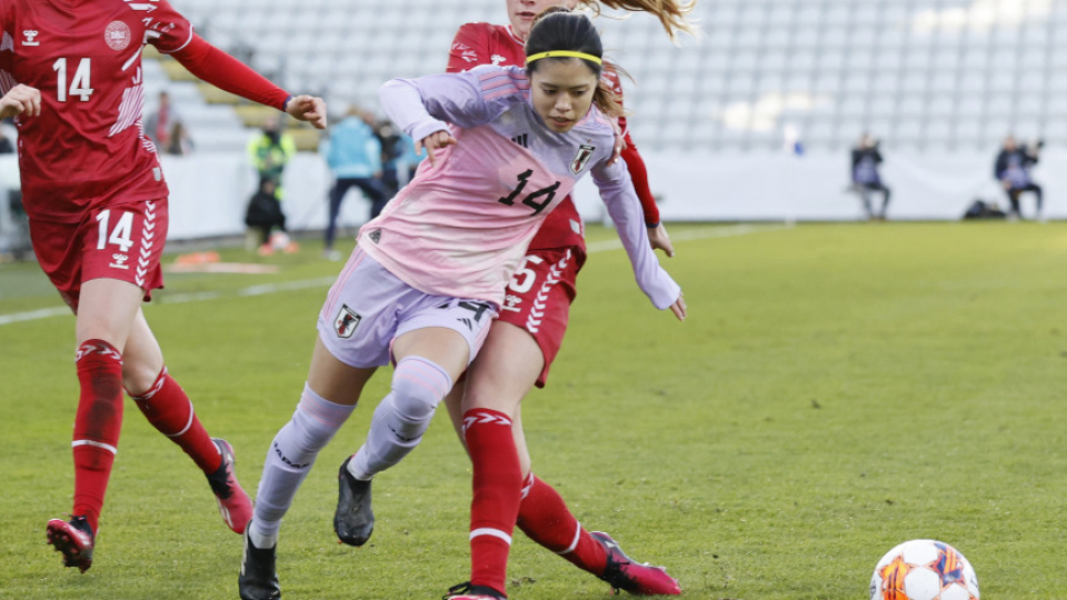 Kumagai et Hasegawa en tête de l'équipe de Nadeshiko pour la Coupe du monde au Japon