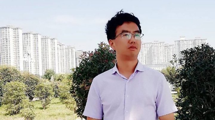 Le tribunal du Shaanxi emprisonne l'avocat des droits de l'homme torturé Chang Weiping pendant trois ans et demi
