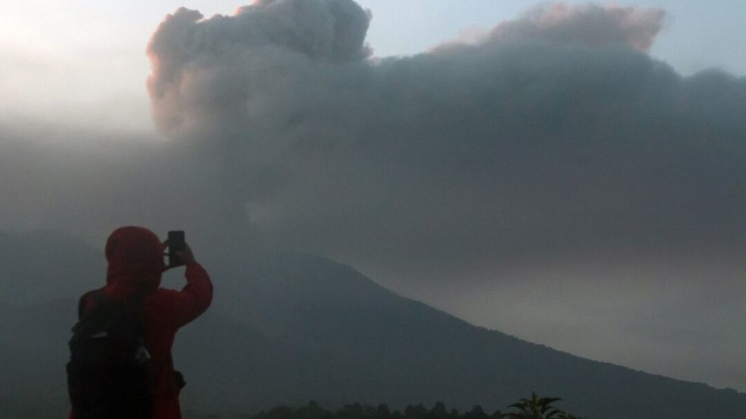 Indonésie : le bilan de l'éruption du volcan Marapi passe à 23 morts après la découverte du dernier corps recherché