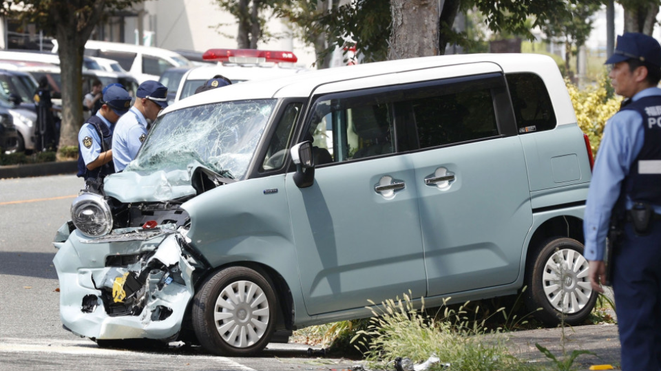 Deux jeunes sœurs tuées dans une collision entre une voiture et un bus dans le sud-ouest du Japon