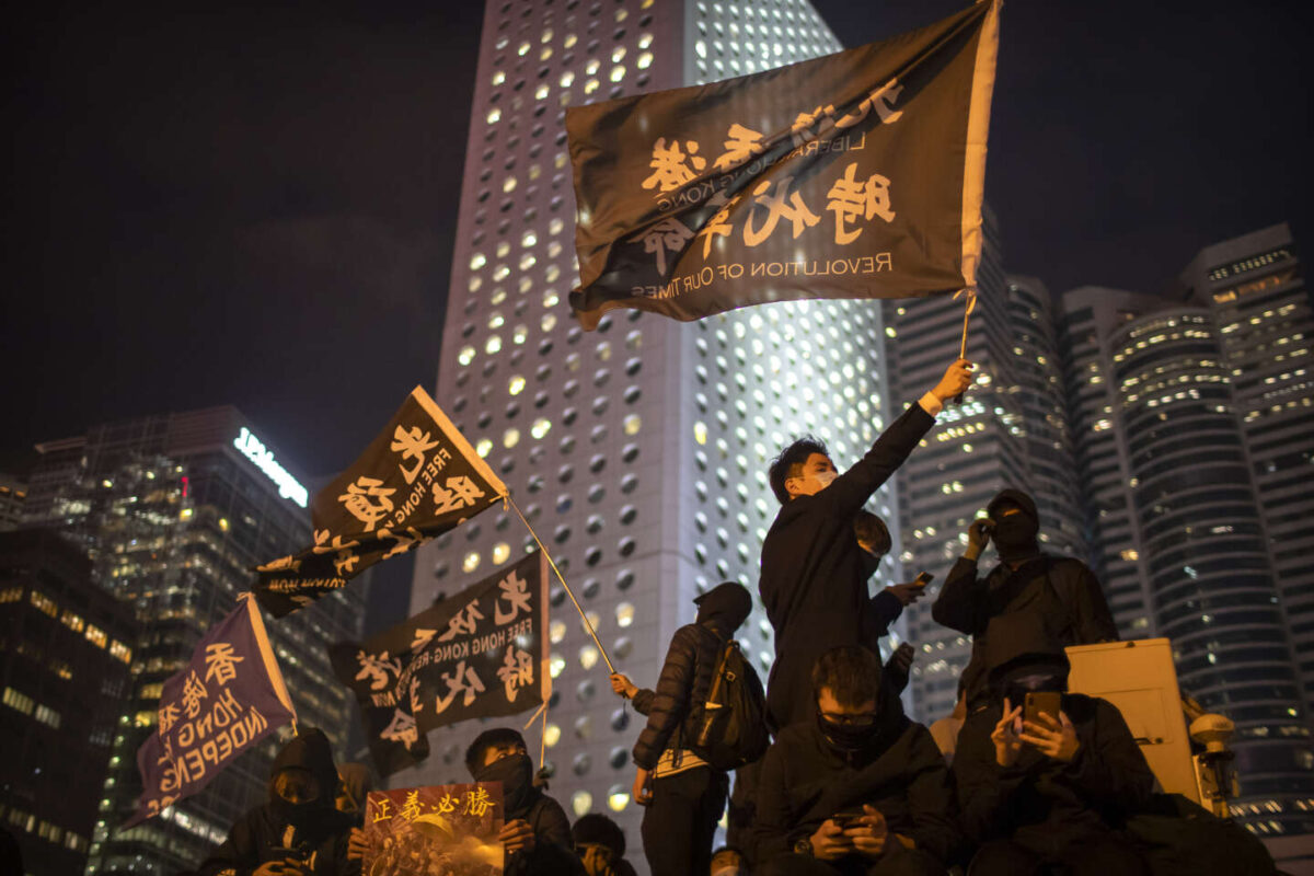 Un Hongkongais condamné à quatorze mois de prison pour avoir porté un tee-shirt « Libérez Hongkong »