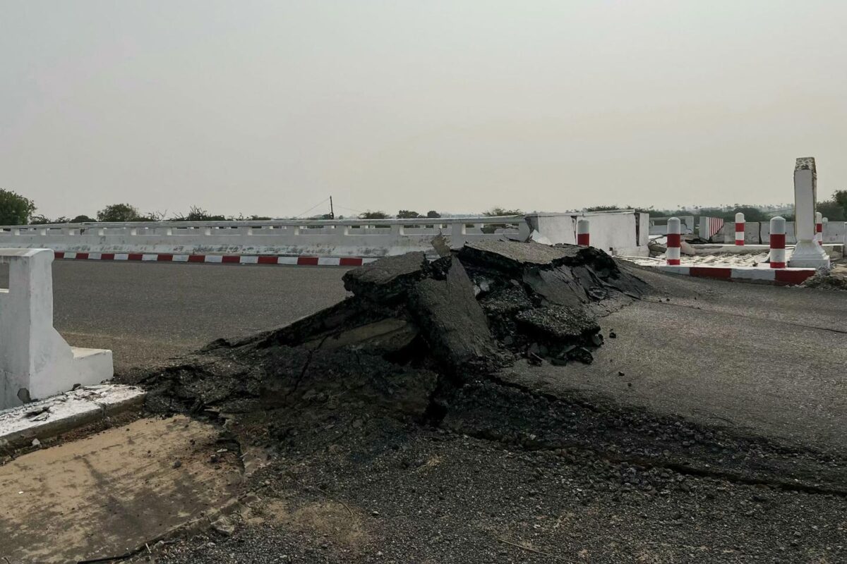 Séisme en Birmanie : plus de 1 000 morts et 2 300 blessés