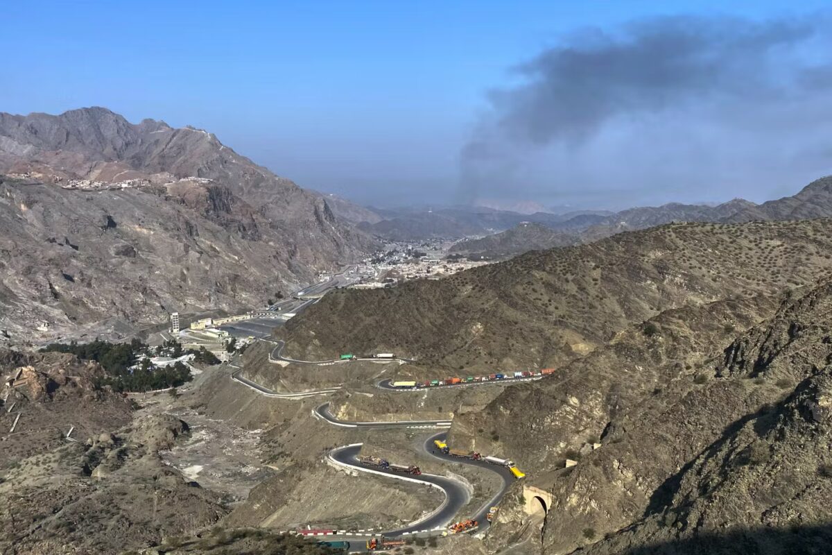 L’Afghanistan affirme avoir capturé un pilote de l’armée pakistanaise qui s’est écrasé, Islamabad dément